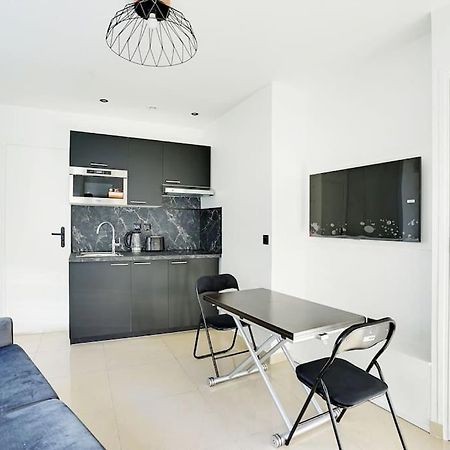 Apartament Magnifique 3 Pieces Paris 18Eme Zewnętrze zdjęcie