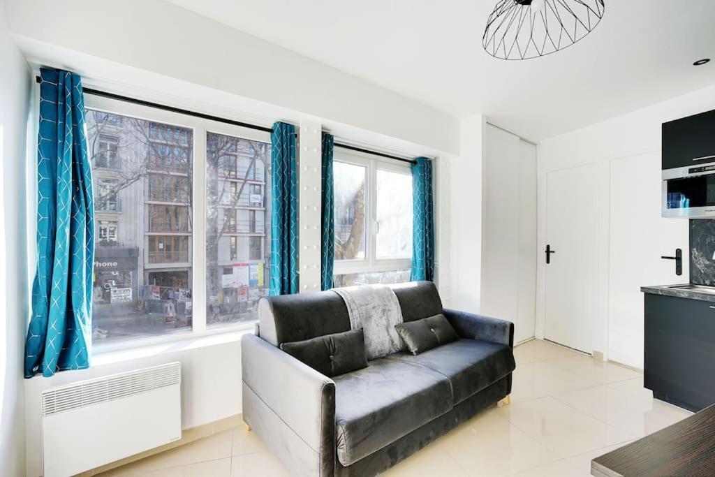 Apartament Magnifique 3 Pieces Paris 18Eme Zewnętrze zdjęcie